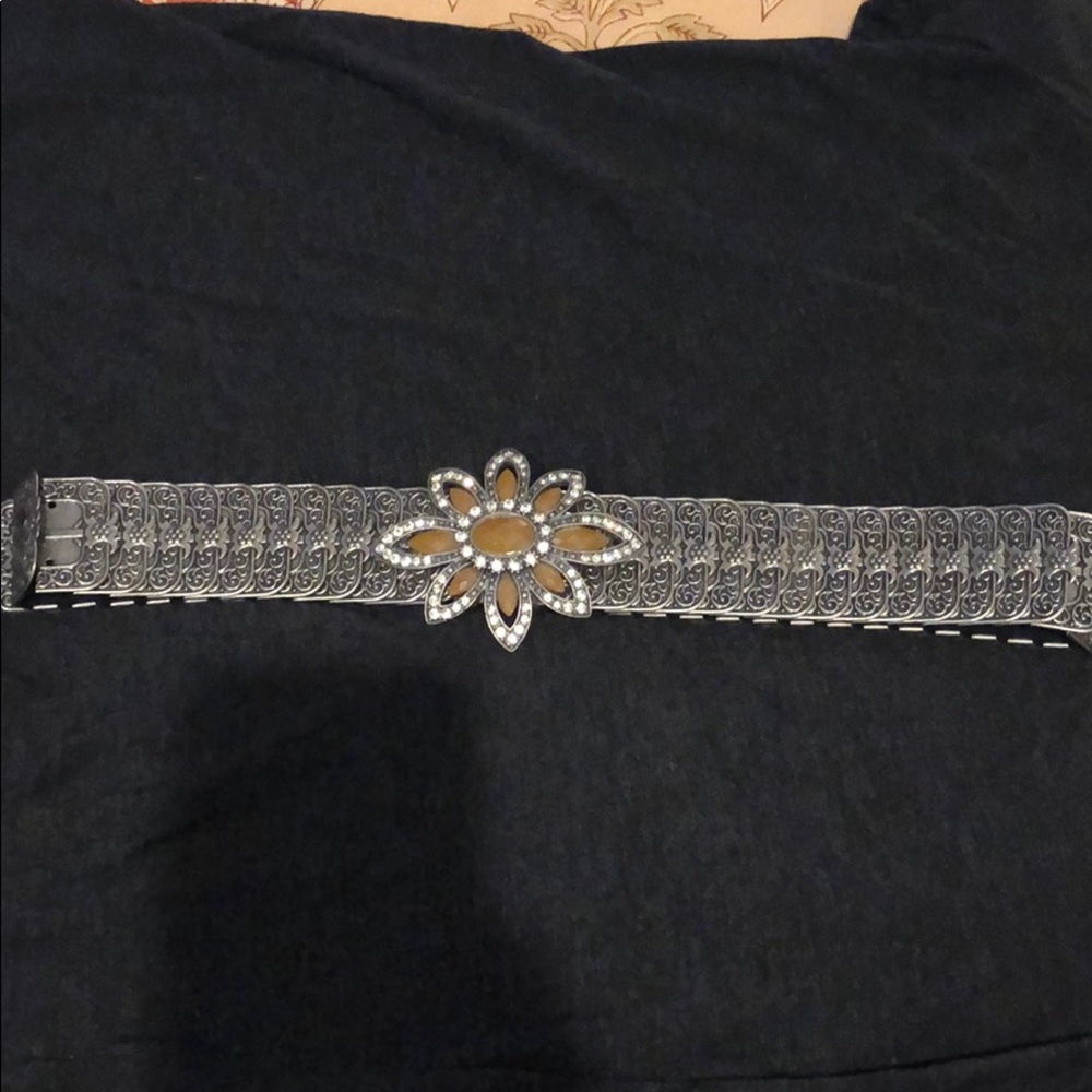 Adjustable belt
